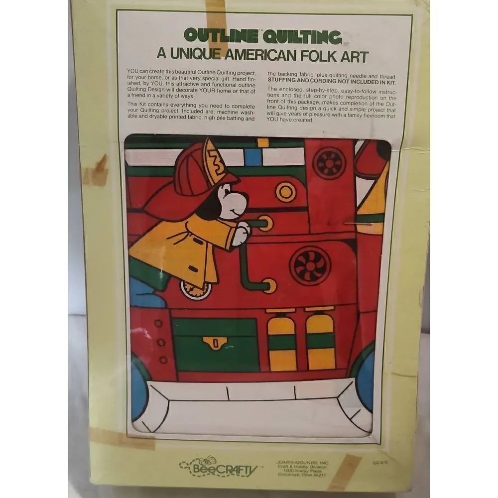 BEE CRAFTY FIRE ENGINE WALL HANGING OUILTING KIT NIP EXCELLENT NOS #1351